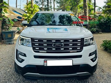 Mua Bán Xe Ô Tô Cũ Ford Explorer 2017 Màu Trắng Đi 7,6 Vạn