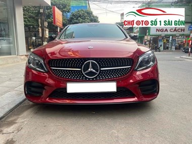 Mua Bán Xe Ô Tô Cũ Mercedes C300 AMG Màu Đỏ, Đi 1,9 Vạn